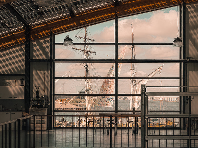 factory-with-TresHombres-sailingship